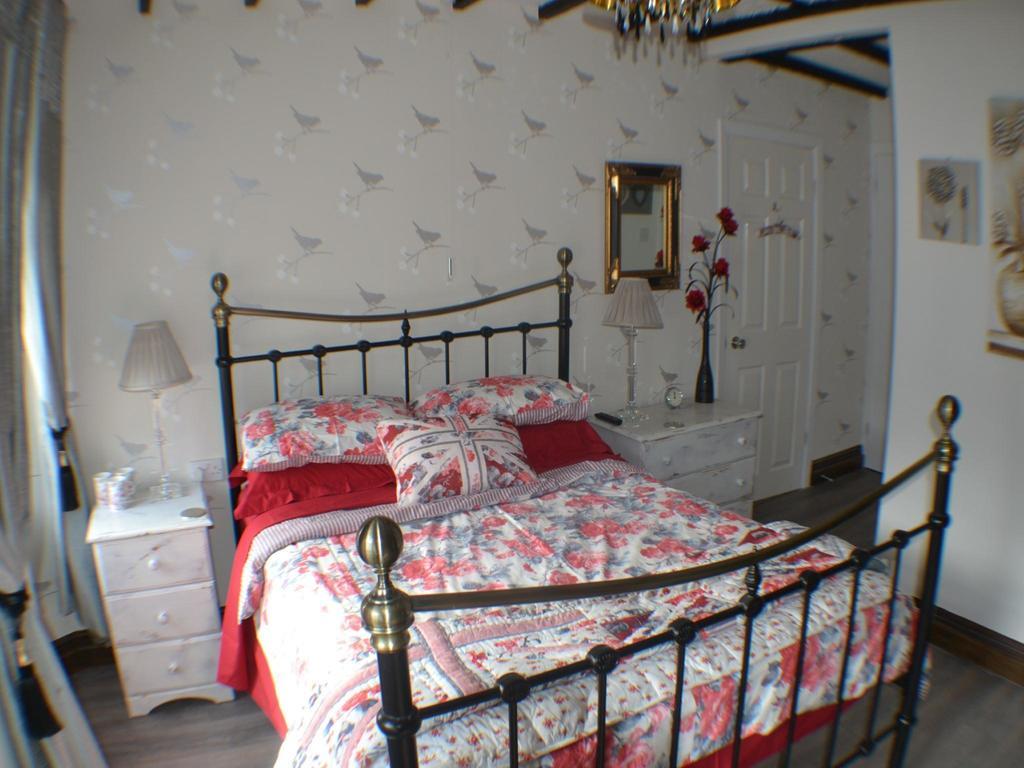 La Gallerie Bed and Breakfast Combe Martin Kamer foto